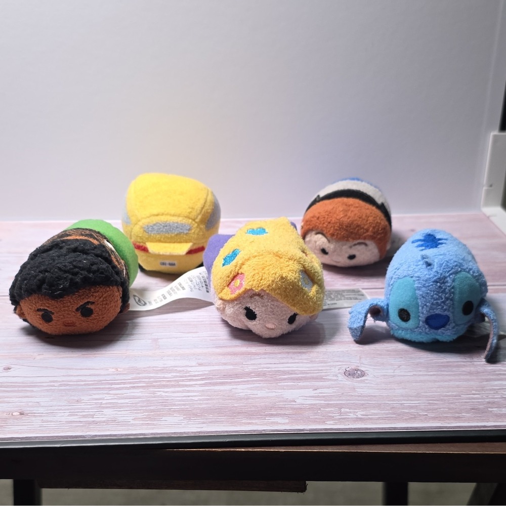 Disney Store Tsum Tsum Mini Plush Lot Stitch Flynn Rider Aurora Yellow Car 2017